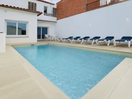 Maison avec Piscine Privée et Terrasse à Santa Cristina d'Aro - Photo 6