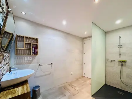 Maison avec Piscine Privée et Terrasse à Santa Cristina d'Aro - Photo 22