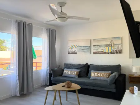 Maison moderne avec piscine et terrasse près de Corralejo - Photo 13