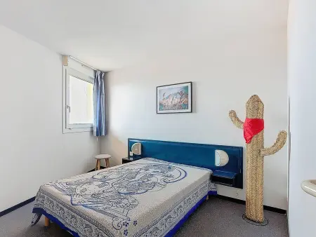 Appartement T3 avec terrasse et piscine collective - Photo 4