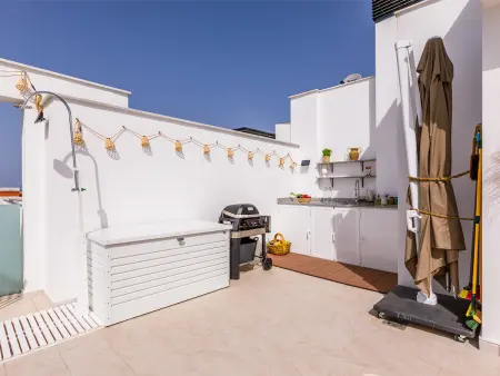 Appartement moderne 2 chambres avec vue mer et parking - Photo 26