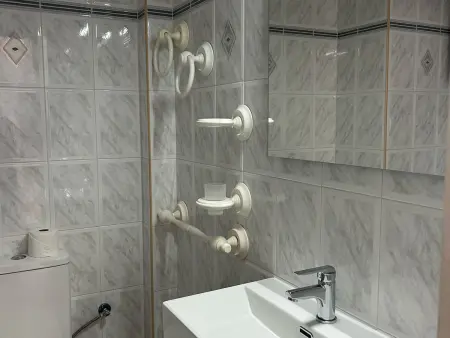 Appartement moderne à Torre del Mar avec piscine et climatisation - Photo 3