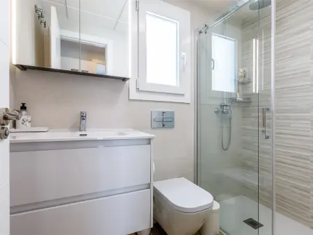 Appartement moderne à Torre del Mar avec piscine - Photo 5