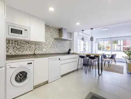 Appartement en Front de Mer, 2 Chambres, Climatisation, Piscine, Wi-Fi - Photo 1