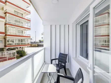Appartement en Front de Mer, 2 Chambres, Climatisation, Piscine, Wi-Fi - Photo 2