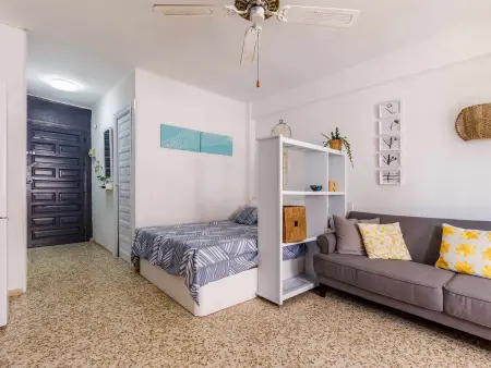 Studio moderne à Torre del Mar, proche plage, climatisation - Photo 8