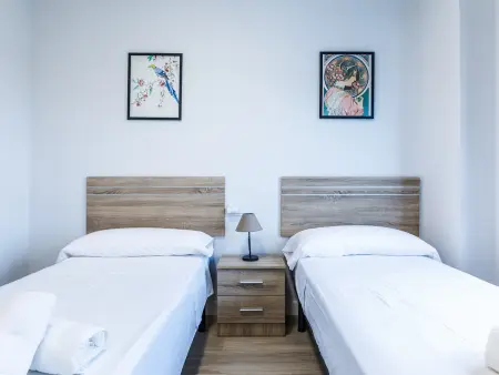 Appartement moderne à Torre del Mar avec terrasse et piscine - Photo 4