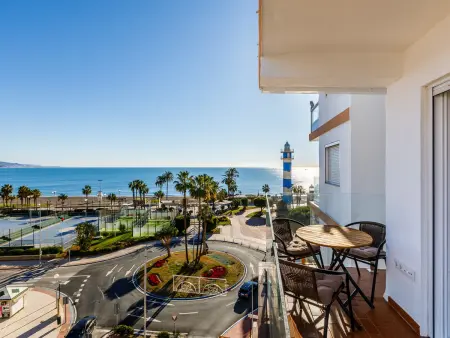 Appartement de charme en front de mer à Torre del Mar, 2 chambres, clim, piscine - Photo 1