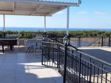 Villa Nayia Paradise with stunning views, Maison 2 personnes à Tsada - Photo 1