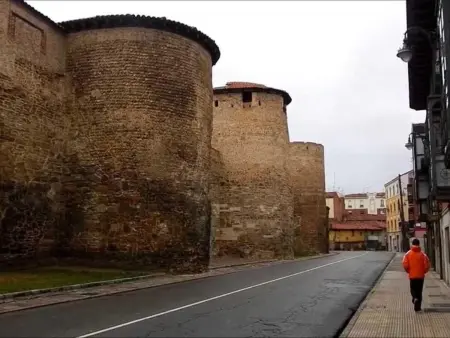Entrevias Unterkunft und weitere Wohnungen in León - Photo 38