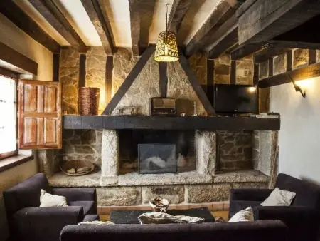 Casa Rural  Orgullo  mit Sprudelbad, Maison 14 personnes à Bermellar - Photo 2