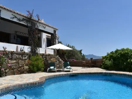 Finca Durillo mit Terrasse und toller Aussicht, Maison 6 personnes à Competa - Photo 5