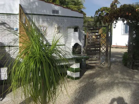 Casa Palmeras in Sayalonga mit Gepflegtem Garten - Photo 33
