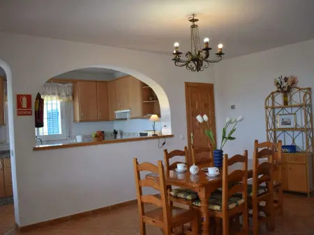 Villa mit privatem Pool, Maison 4 personnes à Sayalonga - Photo 14