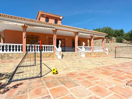 Familienhaus mit großzügigen Außenanlagen, Maison 16 personnes à La Axarquía   Alcaucín - Photo 7