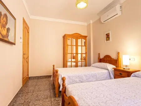 Familienhaus mit großzügigen Außenanlagen, Maison 16 personnes à La Axarquía   Alcaucín - Photo 24