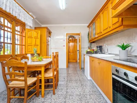 Familienhaus mit großzügigen Außenanlagen, Maison 16 personnes à La Axarquía   Alcaucín - Photo 31