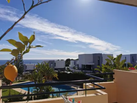 Zweistöckige Ferienwohnung in Marbella-Mijas Costa mit Meerblick - Photo 1