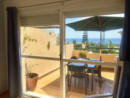 Zweistöckige Ferienwohnung in Marbella-Mijas Costa mit Meerblick - Photo 29