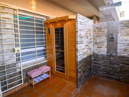 Oceanum Spa Deluxe Apartment mit Jacuzzi und Sauna - Photo 2