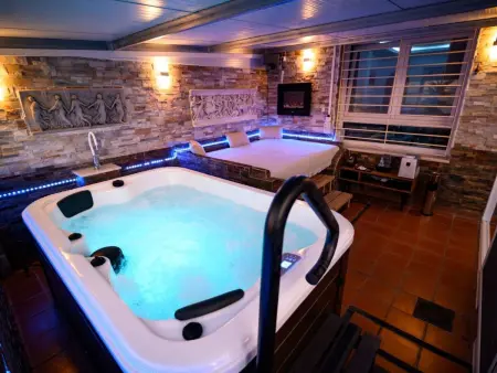 Oceanum Spa Deluxe Apartment mit Jacuzzi und Sauna - Photo 8