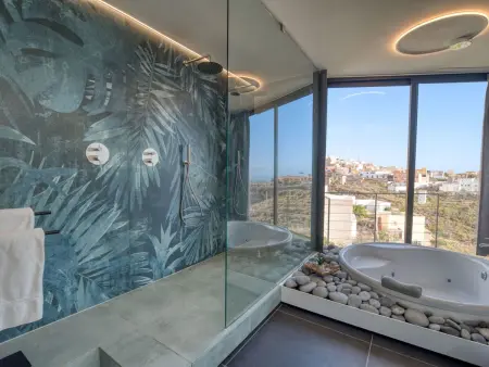 mit überdachtem Pool in Tijoco Bajo, Maison 7 personnes à Adeje - Photo 19