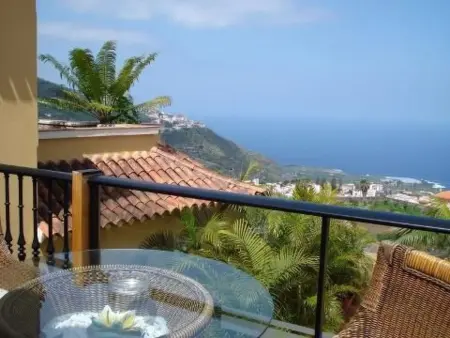 für 2 Personen und 1 Kind in Icod de los Vinos, Teneriffa - Photo 3