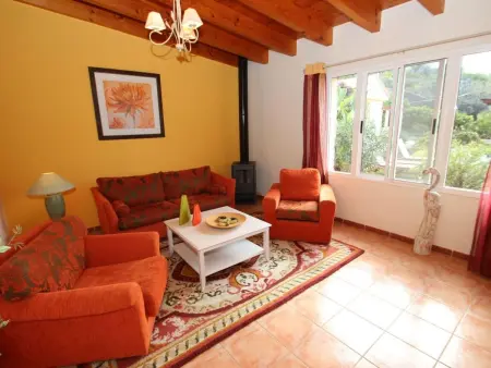 Geräumiges Ferienhaus mit Kaminofen und Terrasse - Photo 7