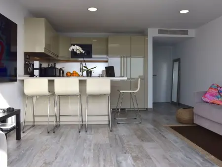 Traumwohnung mit Meerblick und Gemeinschaftspool - Photo 4
