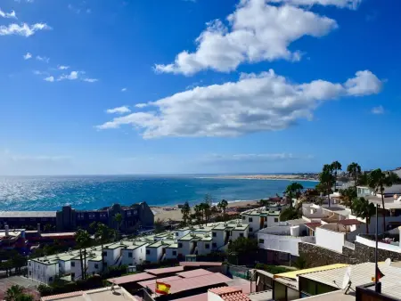 Traumwohnung mit Meerblick und Gemeinschaftspool - Photo 17