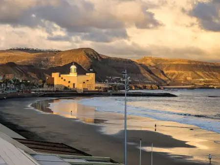 Schöne Ferienwohnung direkt am Strand, Appartement 4 personnes à Las Palmas - Photo 30