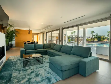 VILLA KANN VIERZEHN, Maison 14 personnes à Roca Llisa - Photo 3