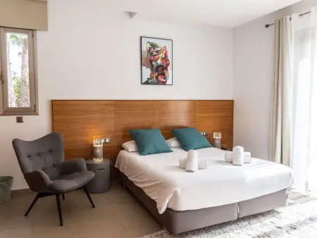 VILLA KANN VIERZEHN, Maison 14 personnes à Roca Llisa - Photo 15