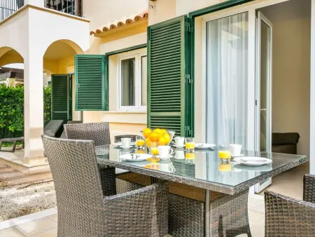 Modernes Apartment mit Gemeinschaftspool, Appartement 4 personnes à Cala Pi - Photo 4