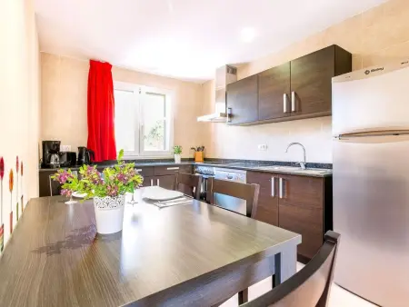 Mediterrane Doppelhaushälfte mit Garten, Maison 4 personnes à Cala Pi - Photo 3