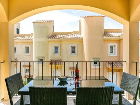 Wohnung mit gemeinsamem Pool, Grill und Meerblick - Photo 1