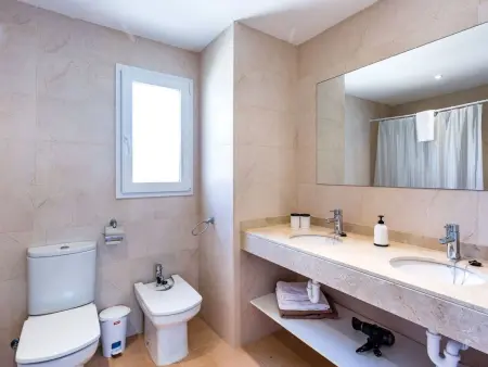 Gemütliche Ferienwohnung mit Gemeinschaftspool, Appartement 4 personnes à Cala Pi - Photo 19