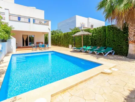 Chalet 'Lagoa' mit privatem Pool, Maison 5 personnes à Cala d'Or - Photo 2