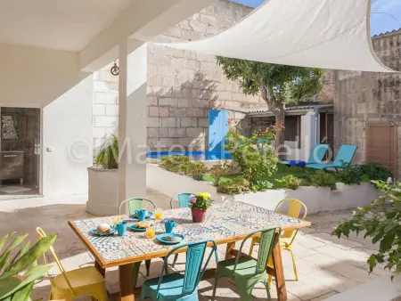 SLB-Stadthaus mit sonnigem Innenhof und Schwimmbad - Photo 20
