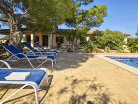 Modernes Landhaus mit Pool, Klimaanlage und WLAN - Photo 7