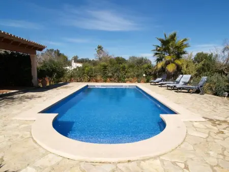 Finca mit Garten, Grill und Terrasse, Maison 6 personnes à Sencelles - Photo 2