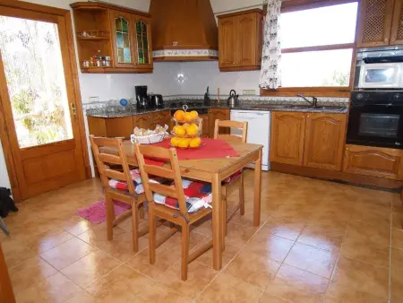 Finca mit Garten, Grill und Terrasse, Maison 6 personnes à Sencelles - Photo 10