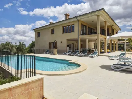 Ferienvilla mit Garten, Grill und Terrasse, Maison 10 personnes à Campanet - Photo 4