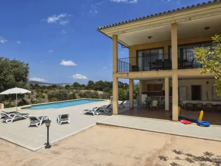 Ferienvilla mit Garten, Grill und Terrasse, Maison 10 personnes à Campanet - Photo 7
