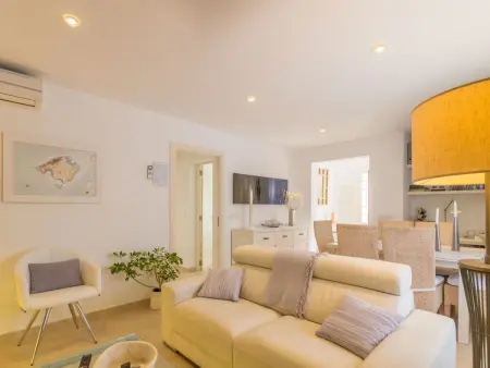 Charmantes Ferienhaus mit großer Terrasse, Maison 6 personnes à Betlem - Photo 4