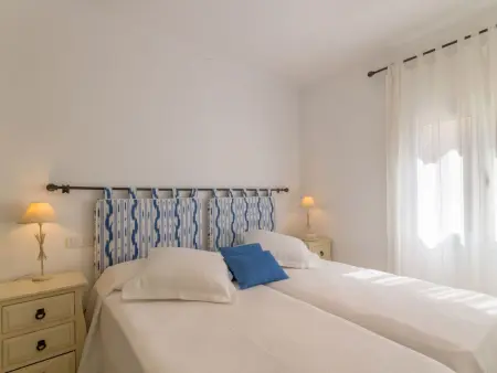 Charmantes Ferienhaus mit großer Terrasse, Maison 6 personnes à Betlem - Photo 10
