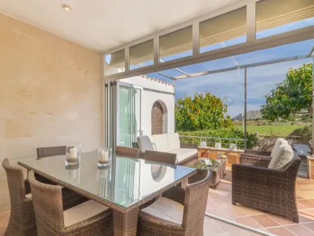 Charmantes Ferienhaus mit großer Terrasse, Maison 6 personnes à Betlem - Photo 18