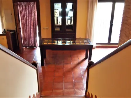 4-Schlafzimmer-Haus mit Schwimmbad, Maison 8 personnes à Navas de Estena - Photo 19