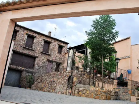 4-Schlafzimmer-Haus mit Schwimmbad, Maison 8 personnes à Navas de Estena - Photo 40