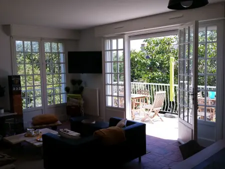 Villa mit Blick auf das Wasser, Maison 10 personnes à Ploemeur - Photo 4